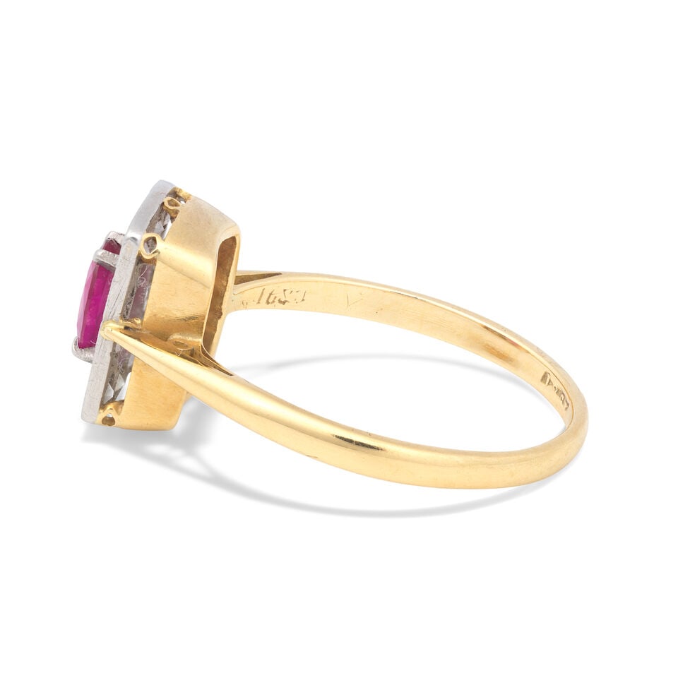 RUBY OR DIAMOND CLUSTER RING - 3