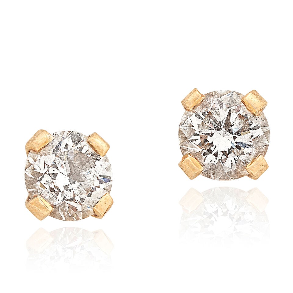 DIAMOND STUD EARRINGS: DIAMOND STUD EARRINGS Brilliant-cut diamonds approx. 2.00cts total Diameter of each diamond approx. 6.3mm Weight approx. 2.0g Footnotes: OVERALL CONDITION Light surface wear to unhallmarked metal