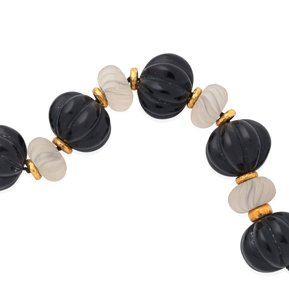CARVED ROCK CRYSTAL AND ONYX BEAD NECKLACE - 2