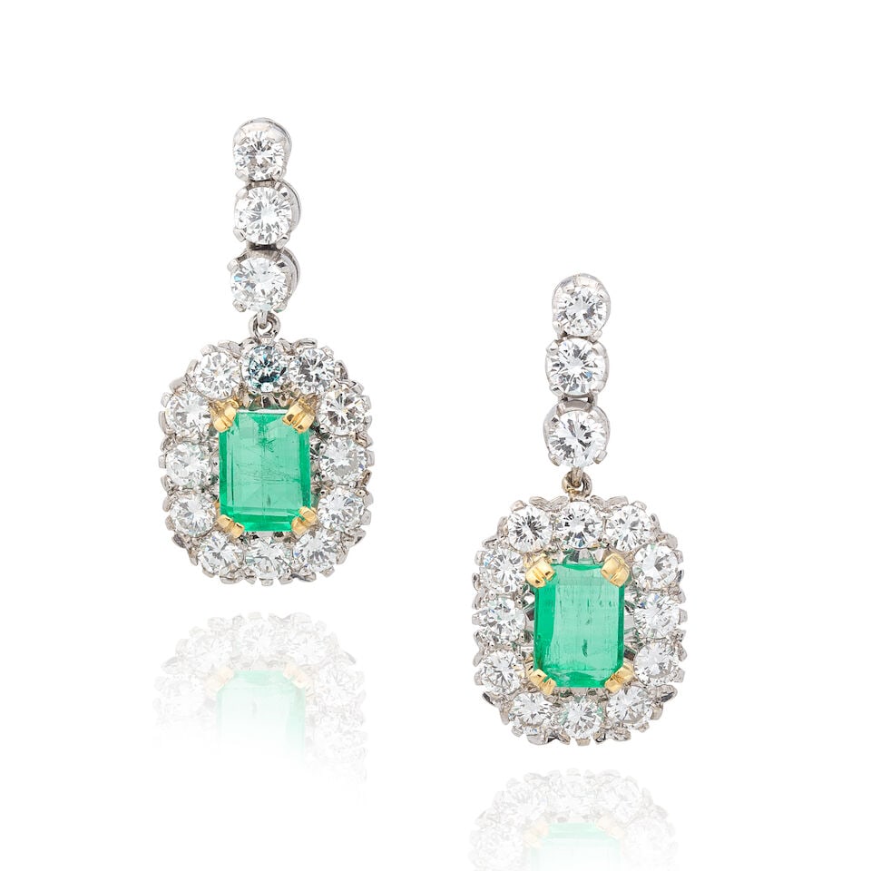 EMERALD AND DIAMOND CLUSTER EARRINGS: EMERALD AND DIAMOND CLUSTER EARRINGS Octagonal step-cut emeralds Brilliant-cut diamonds approx. 2.45cts total 18 carat gold London hallmarks Length 2.5cm Weight approx. 7.0g Footnotes: OVERALL