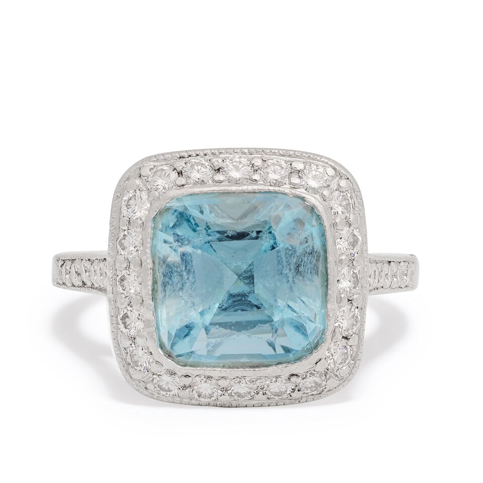 TIFFANY: AQUAMARINE AND DIAMOND RING (1 of 3)