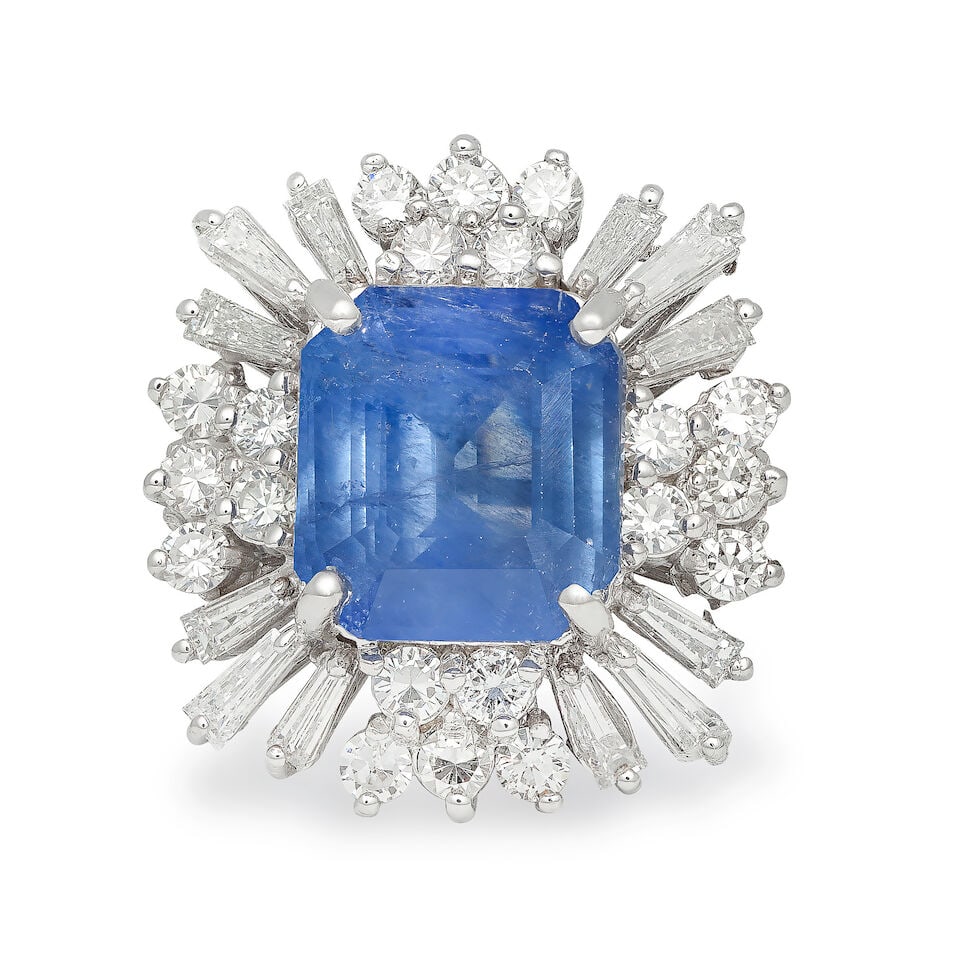 SAPPHIRE AND DIAMOND RING (1 of 3)