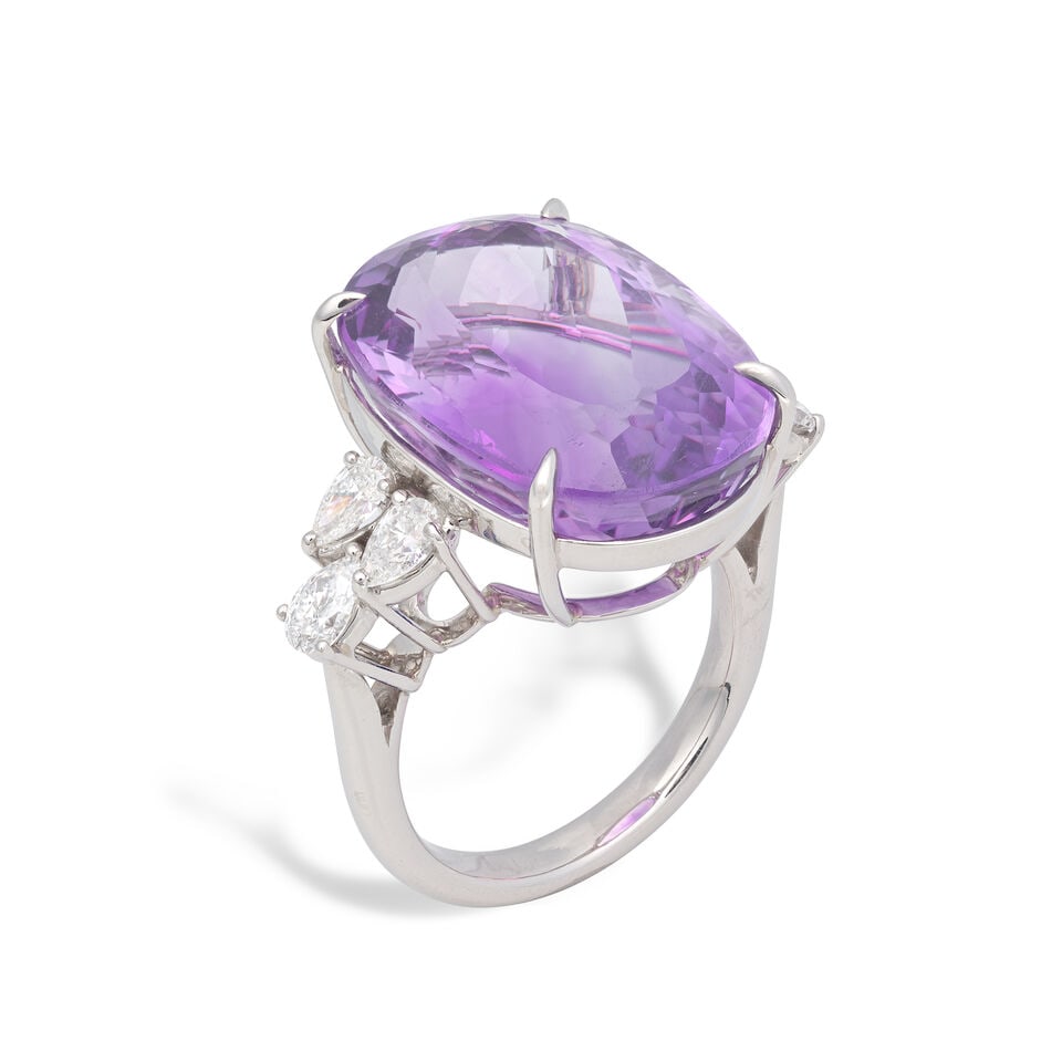 AMETHYST AND DIAMOND DRESS RING (1 of 4)