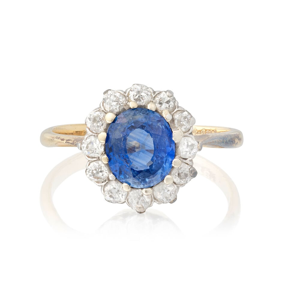 SAPPHIRE AND DIAMOND RING (1 of 3)