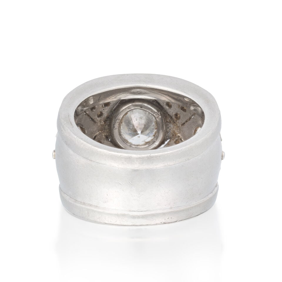 DIAMOND RING - 2