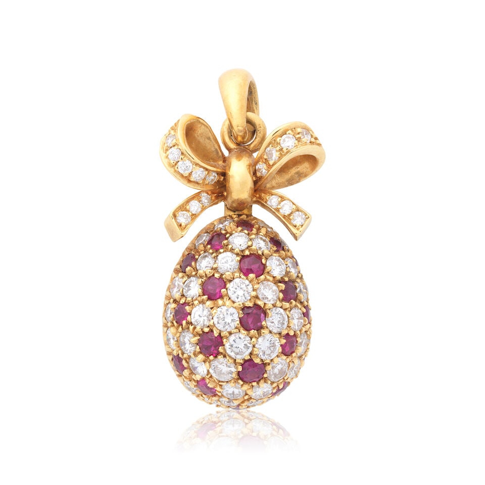 RUBY AND DIAMOND-SET EGG PENDANT (1 of 2)