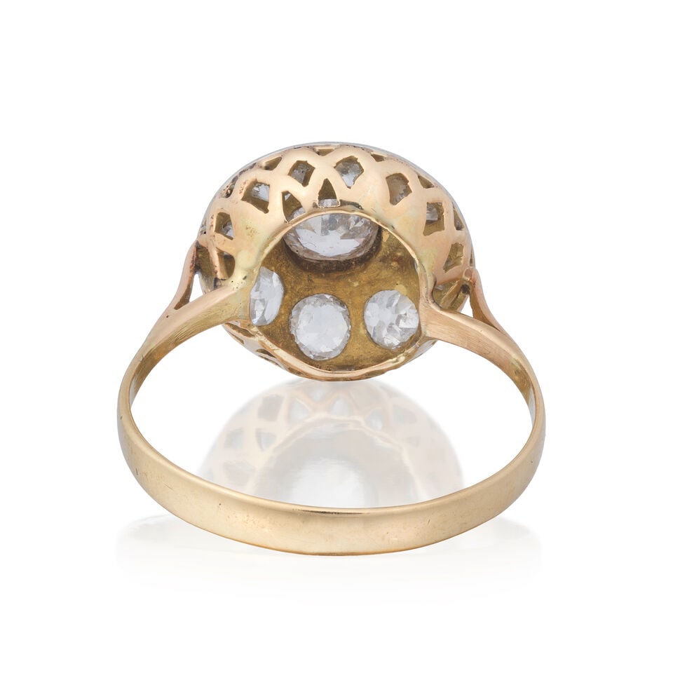 DIAMOND CLUSTER RING - 2