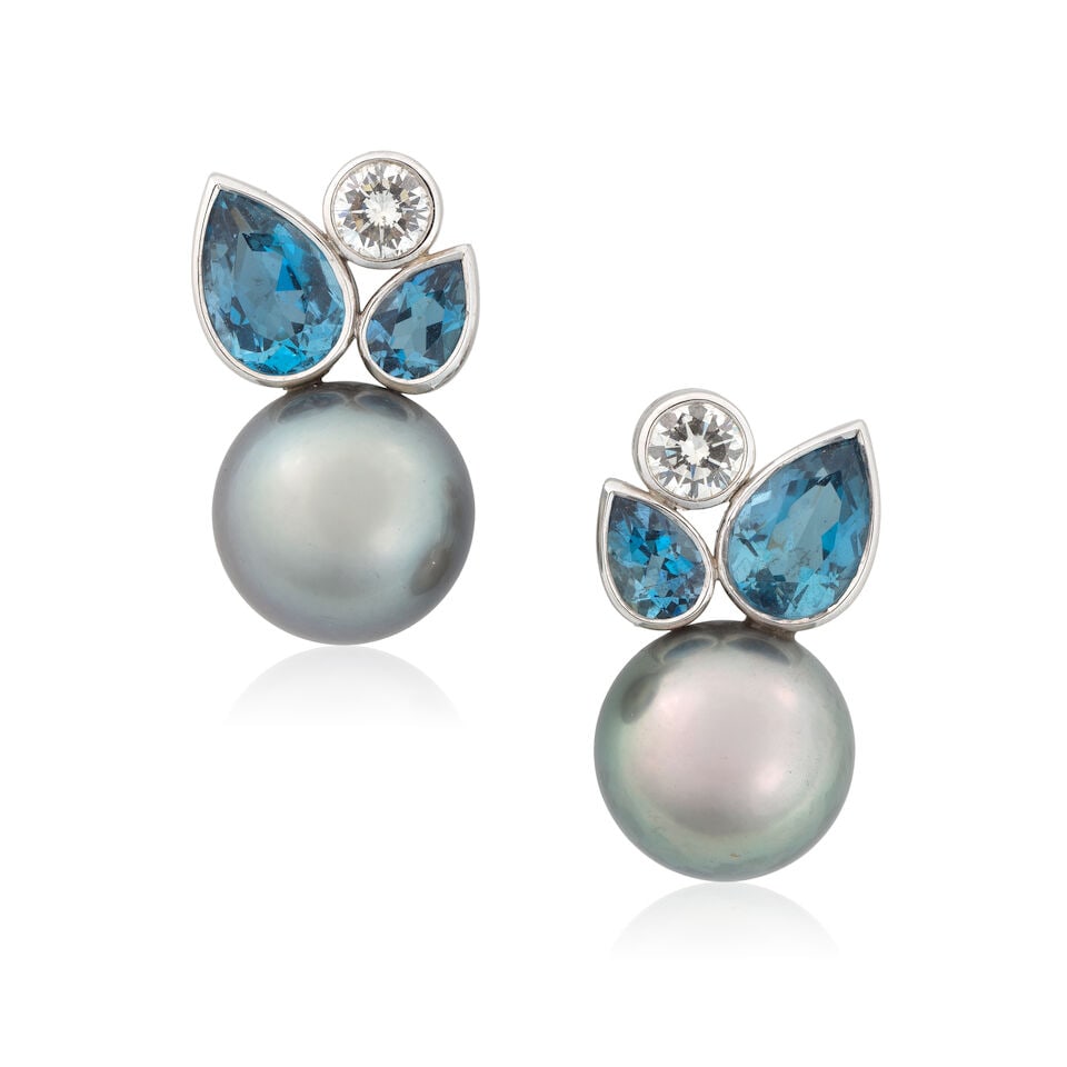 BOODLES: AQUAMARINE, CULTURED PEARL AND DIAMOND EARRINGS, 2002: BOODLES: AQUAMARINE, CULTURED PEARL AND DIAMOND EARRINGS, 2002 Pear-cut aquamarines Cultured pearls Brilliant-cut diamonds approx. 0.60ct total 18 carat gold Maker's mark B&D, London hallmarks Length