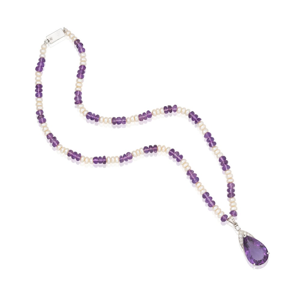 AMETHYST, CULTURED PEARL AND DIAMOND NECKLACE (1 of 2)