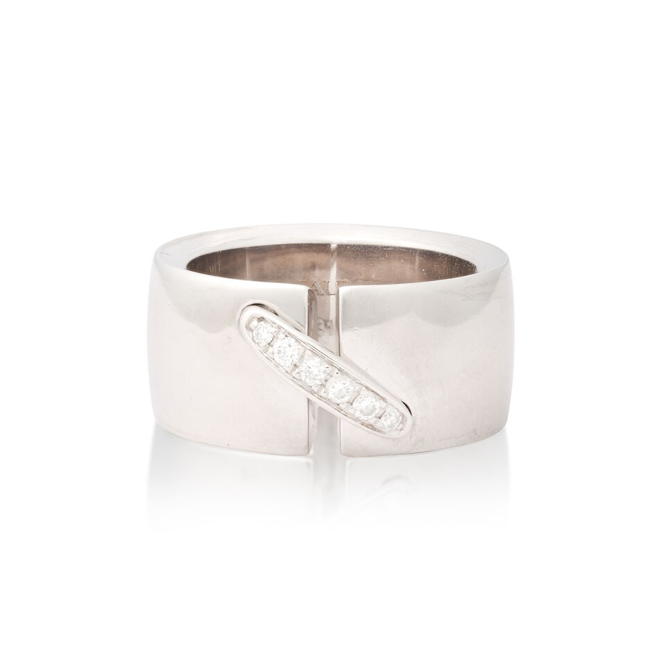 CHAUMET: DIAMOND-SET 'LIENS' RING (1 of 3)