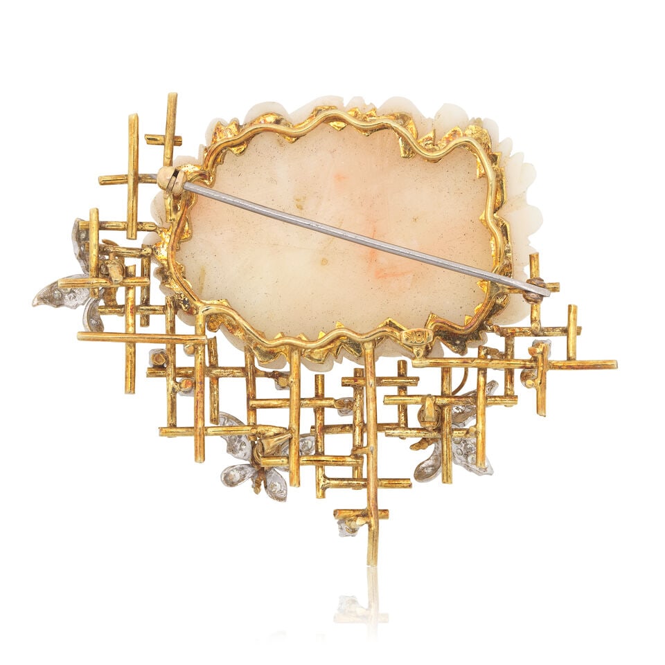 CORAL AND DIAMOND-SET FLOWER AND INSECT BROOCH - 2