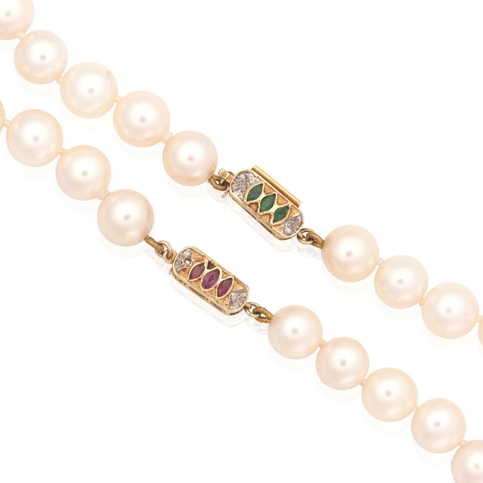 CULTURED PEARL NECKLACES WITH GEM-SET CLASP - 2