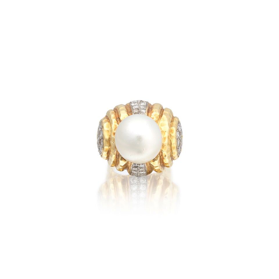 CULTURED PEARL AND DIAMOND RING - 4