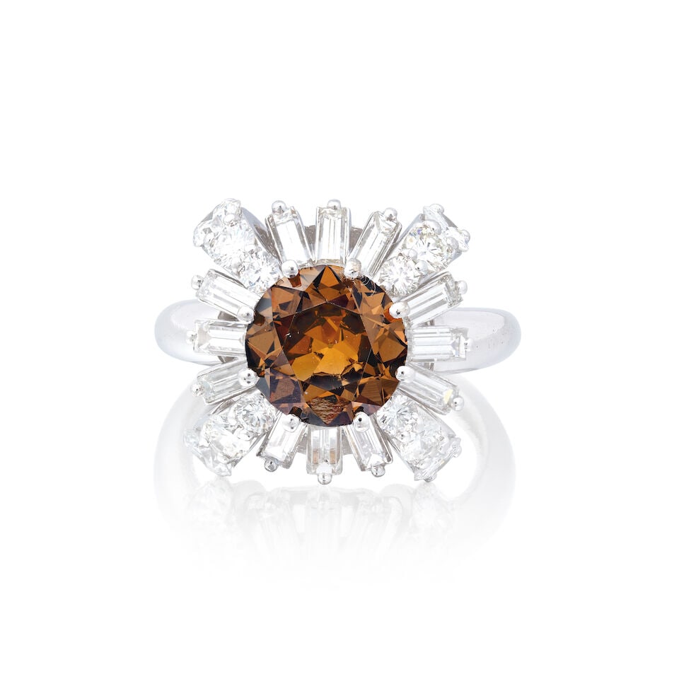 COLOURED DIAMOND AND DIAMOND RING (1 of 3)