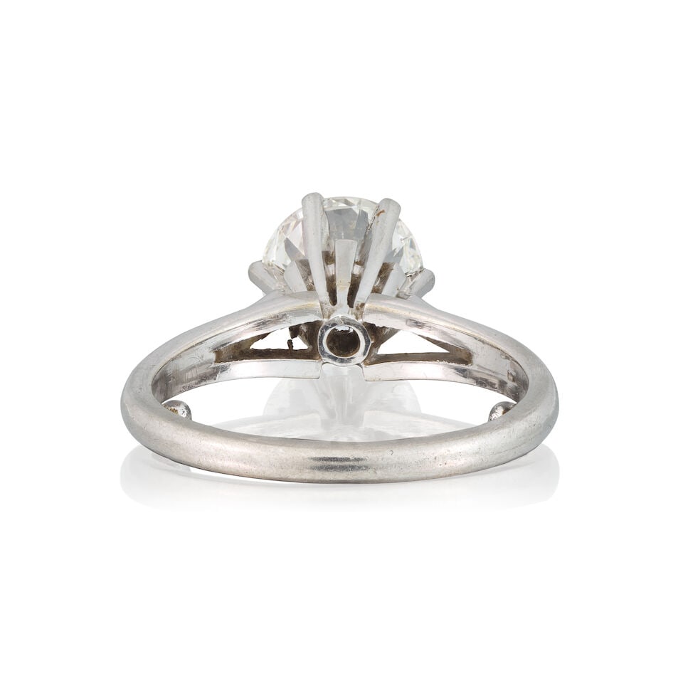 DIAMOND SINGLE-STONE RING - 3