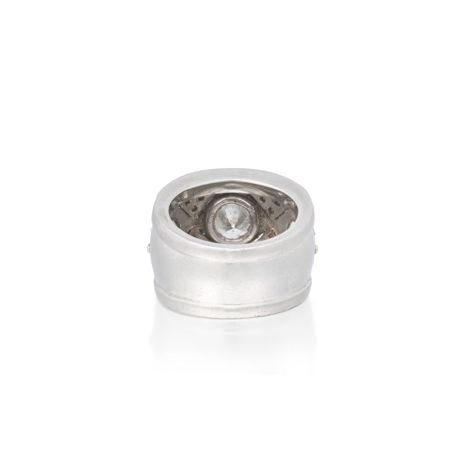 DIAMOND RING - 2