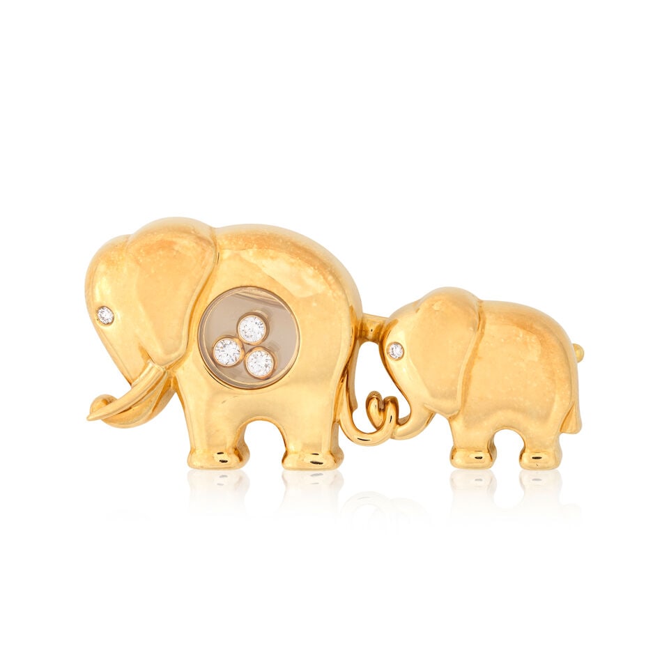 CHOPARD: DIAMOND-SET ELEPHANT 'HAPPY DIAMONDS' BROOCH: CHOPARD: DIAMOND-SET ELEPHANT 'HAPPY DIAMONDS' BROOCH Brilliant-cut diamonds Signed Chopard, numbered 9382959 90/2153-20, Swiss assay mark Length 3.6cm Weight approx. 18.0g Footnotes: OVERALL CONDITIO