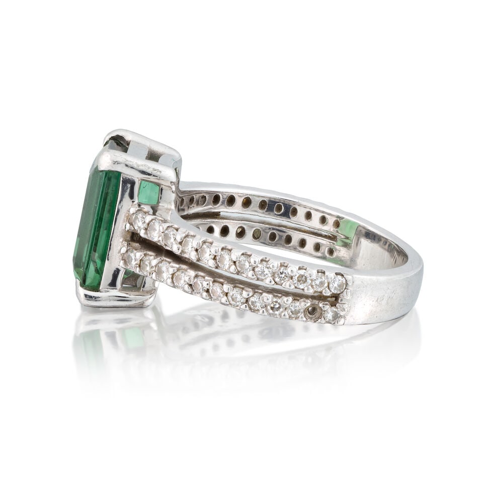 TOURMALINE AND DIAMOND RING - 3
