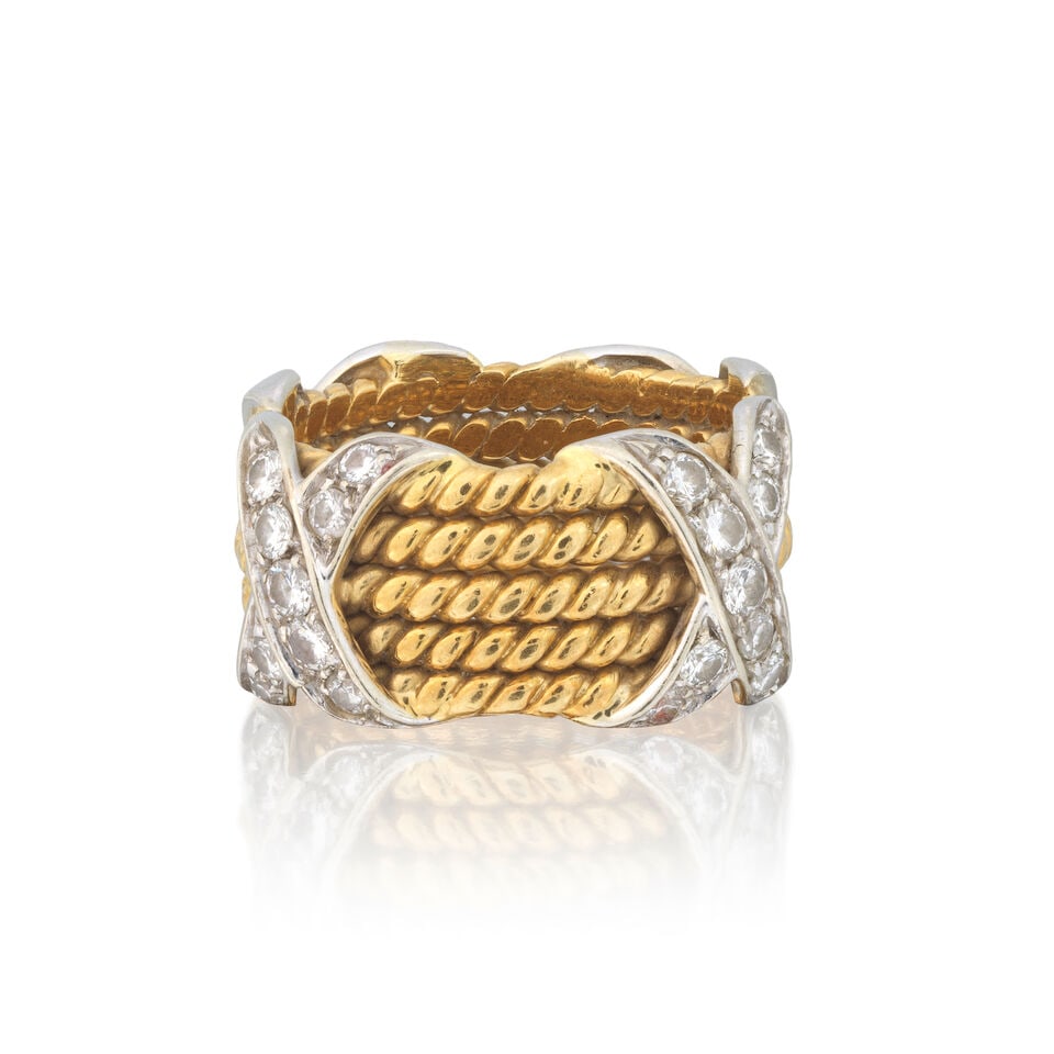 DIAMOND-SET RING: DIAMOND-SET RING Of ropetwist and cross design Brilliant-cut diamonds approx. 0.30ct total Ring size approx. P (leading edge) Weight approx. 16.0g Footnotes: OVERALL CONDITION Light surface wear to bi