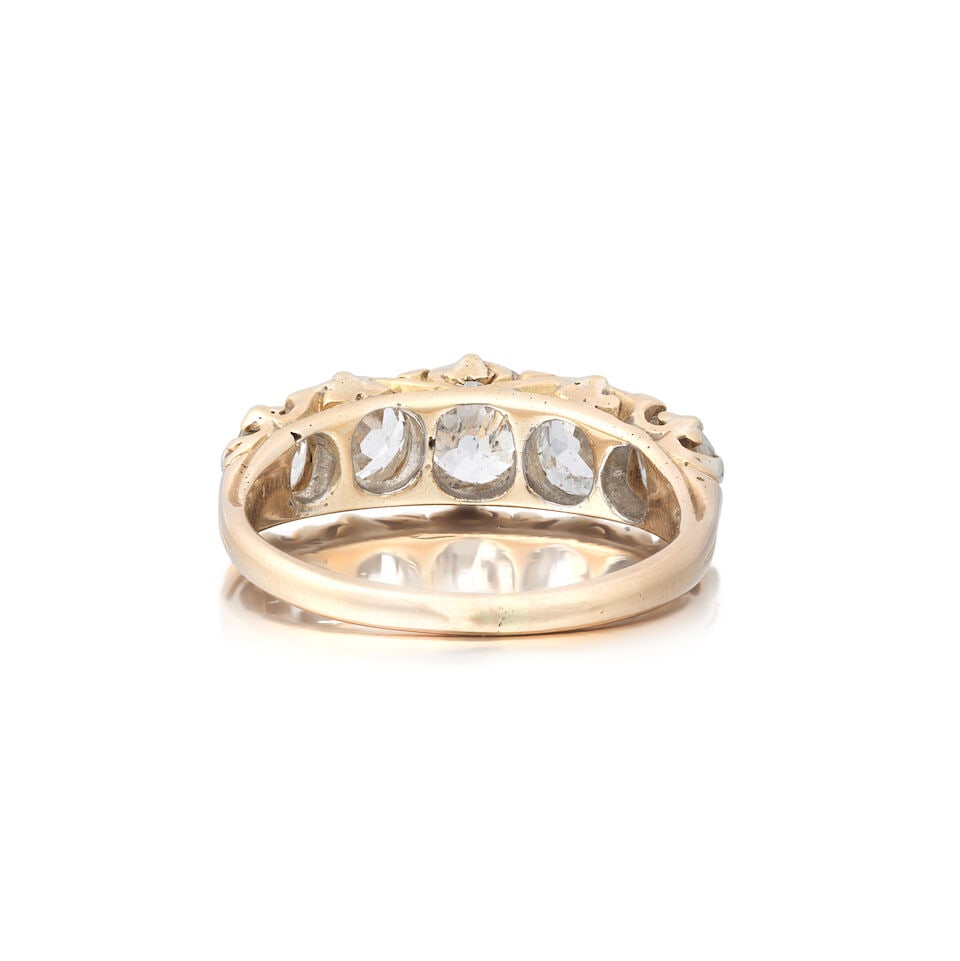 FIVE STONE DIAMOND RING, CIRCA 1880 - 2