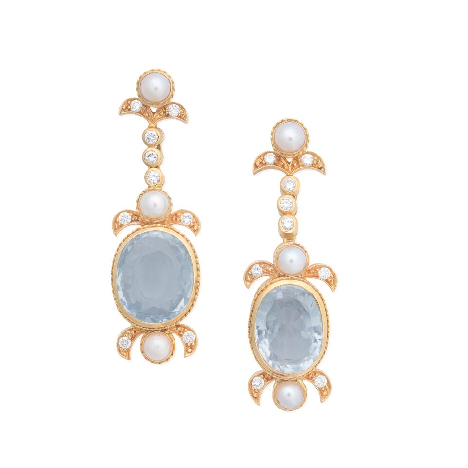 DIAMOND, PEARL AND SYNTHETIC SPINEL PENDENT EARRINGS: DIAMOND, PEARL AND SYNTHETIC SPINEL PENDENT EARRINGS Brilliant-cut diamonds approx. 0.60ct total Half pearls Oval-cut synthetic spinels Length 4.5cm Weight approx. 23.0g Footnotes: OVERALL