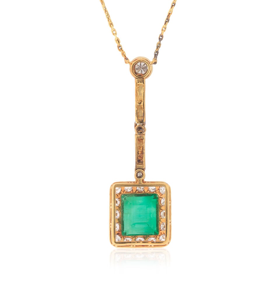EMERALD AND DIAMOND NECKLACE - 2