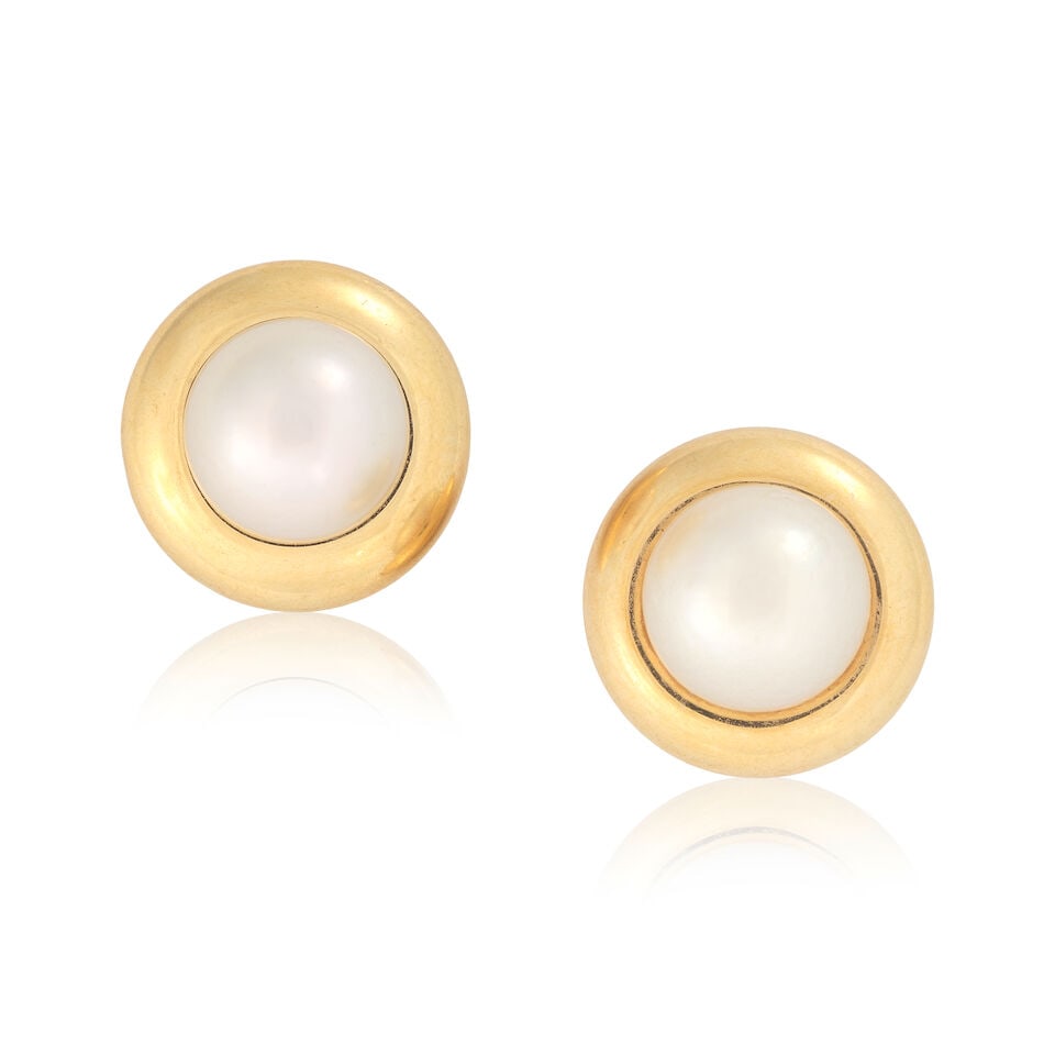 CARTIER: CULTURED PEARL EARSTUDS: CARTIER: CULTURED PEARL EARSTUDS Cultured pearls Signed Cartier, numbered 966415 Plaque length 1.2cm Weight approx. 5.5g Footnotes: OVERALL CONDITION Some light surface wear to unhallmarked metal