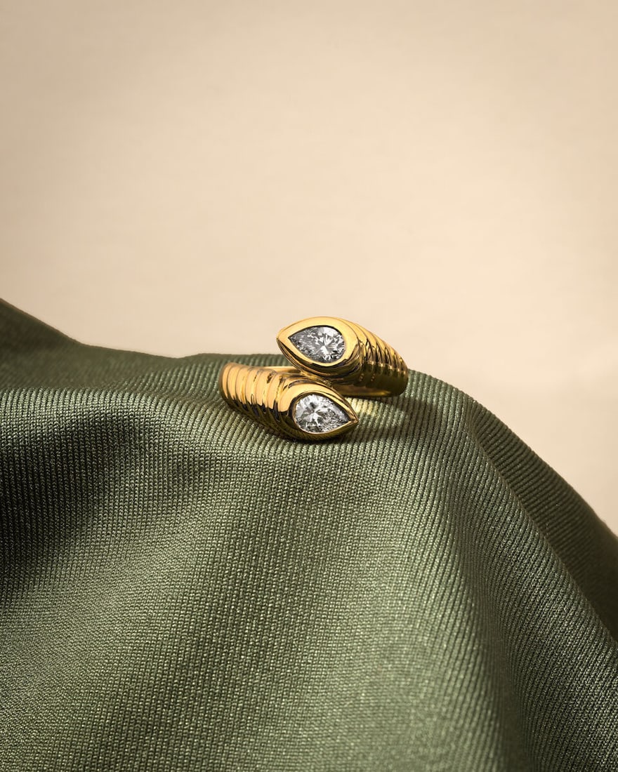 BULGARI: DIAMOND-SET 'DOPPIO' RING - 3