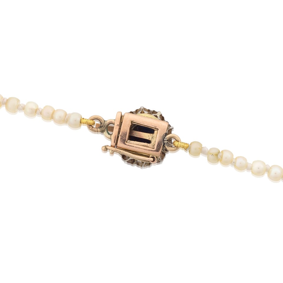 CULTURED PEARL NECKLACE WITH SAPPHIRE AND DIAMOND CLASP - 2