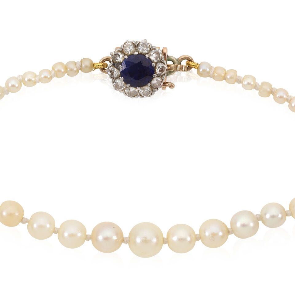 CULTURED PEARL NECKLACE WITH SAPPHIRE AND DIAMOND CLASP - 3