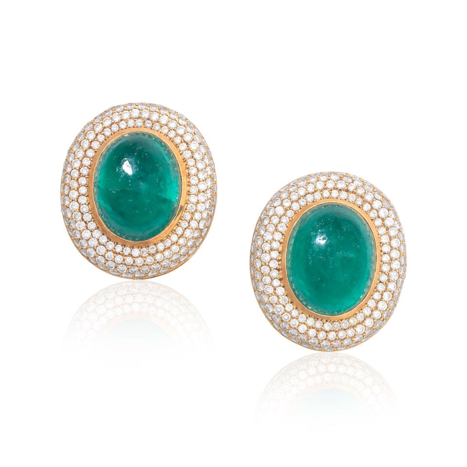 DIAMOND AND PASTE EARCLIPS: DIAMOND AND PASTE EARCLIPS Brilliant-cut diamonds approx. 3.50cts total Paste cabochons Length 2.3cm Weight approx. 21.0g Footnotes: OVERALL CONDITION Some light surface wear to unhallmarked yellow
