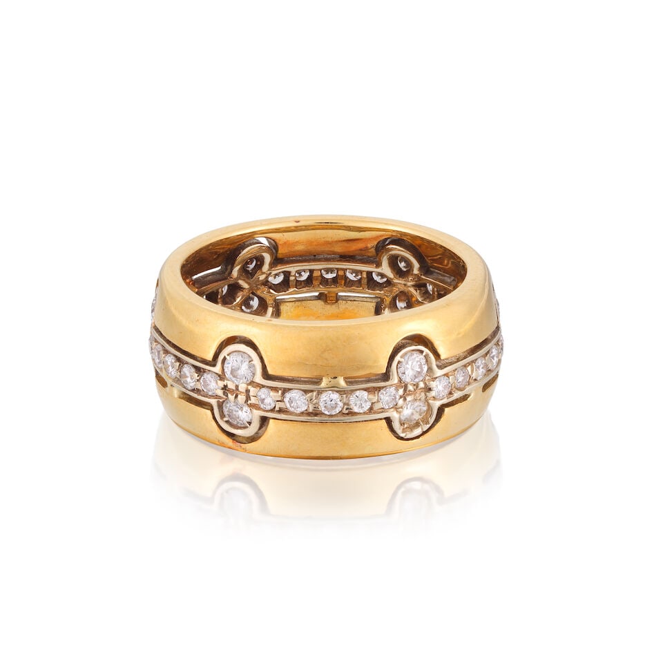 DIAMOND-SET RING (1 of 2)