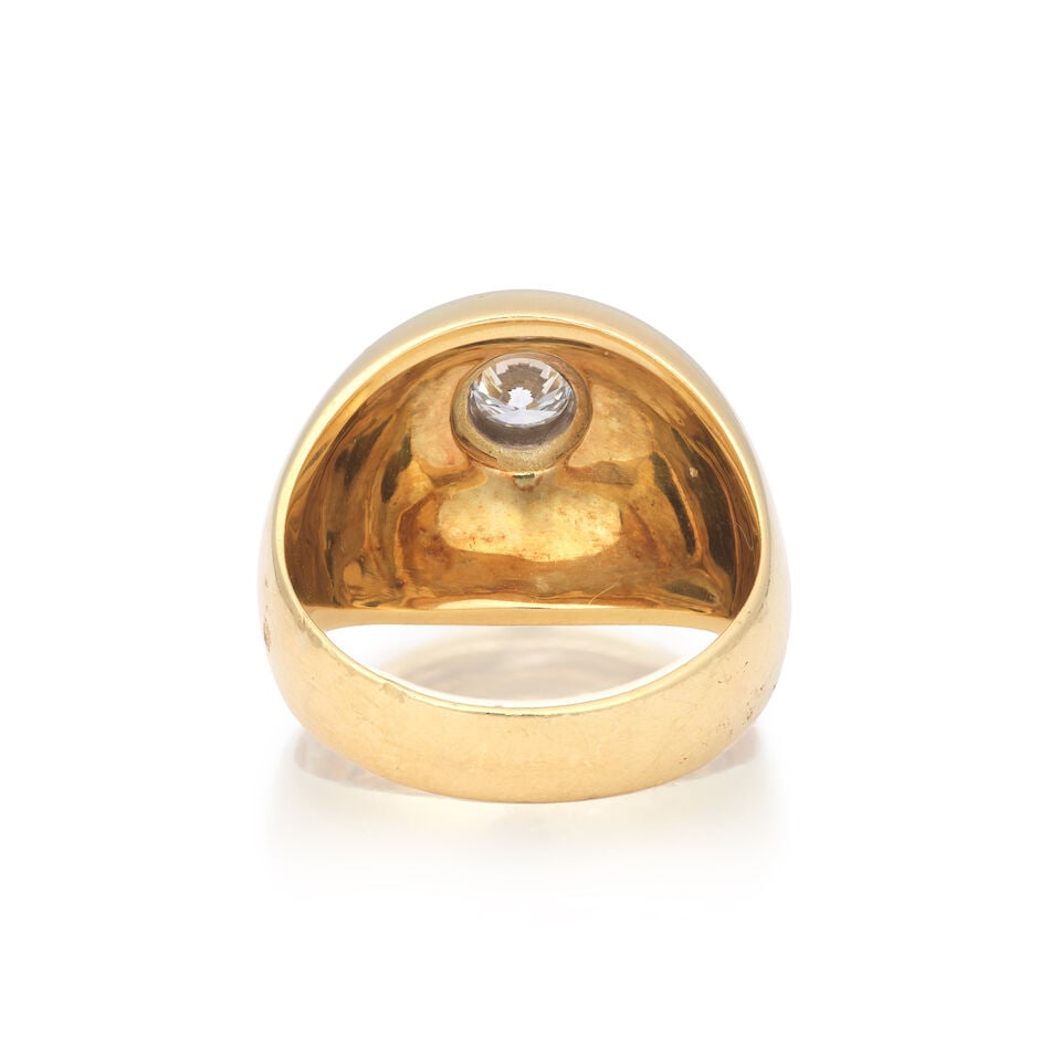 DIAMOND-SET BOMBÉ RING - 2