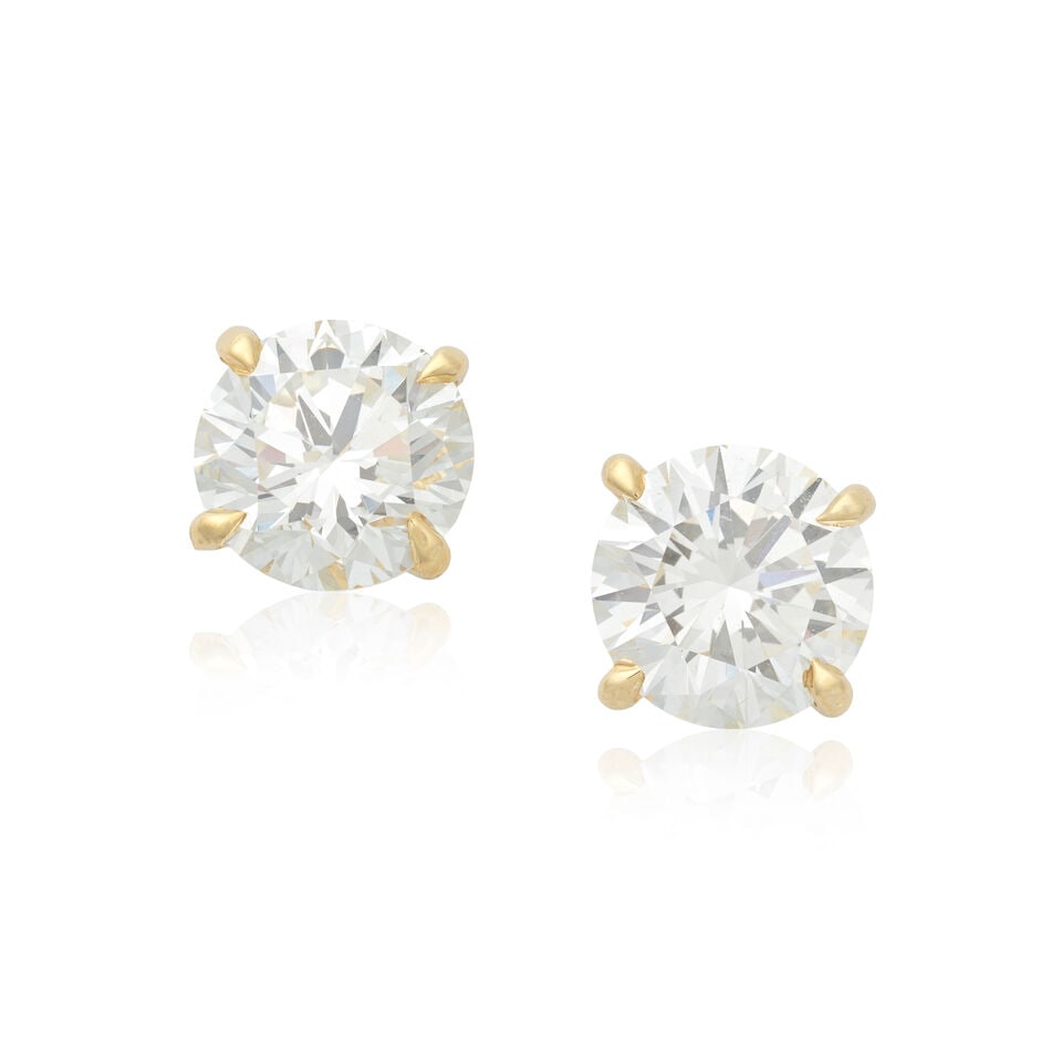 DIAMOND EARSTUDS: DIAMOND EARSTUDS Brilliant-cut diamonds weighing 1.10 carats each Width 8.1mm Weight approx. 2.0g Footnotes: OVERALL CONDITION Negligible surface wear to unhallmarked yellow metal, posts stamped 750.