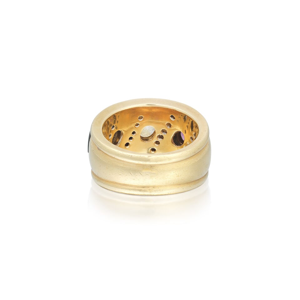 SAPPHIRE AND ENAMEL RING - 2