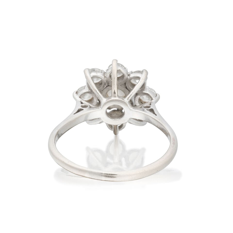 DIAMOND CLUSTER RING - 2