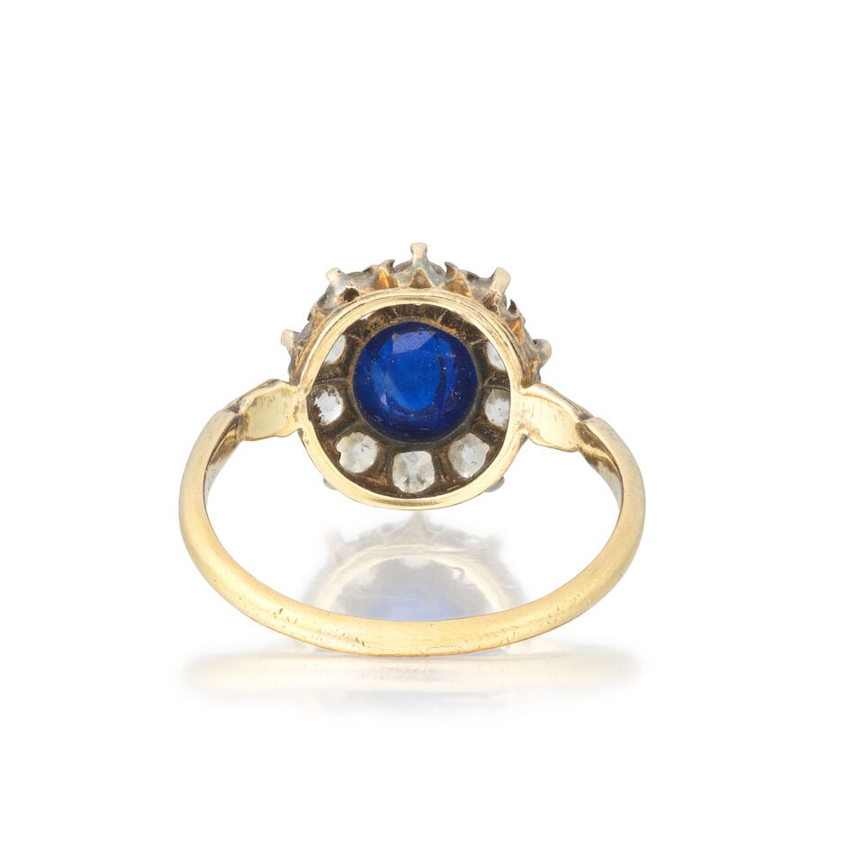 SAPPHIRE AND DIAMOND CLUSTER RING - 2