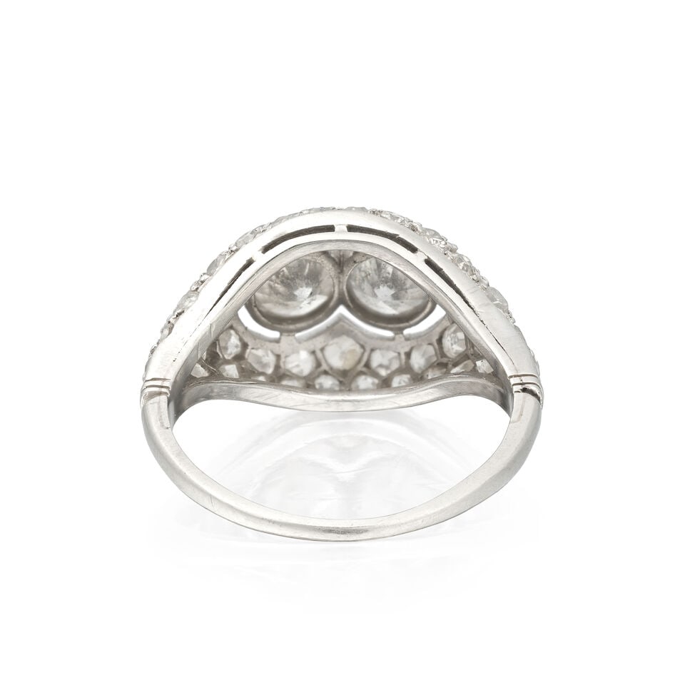 DIAMOND TWO-STONE BOMBÉ RING - 2