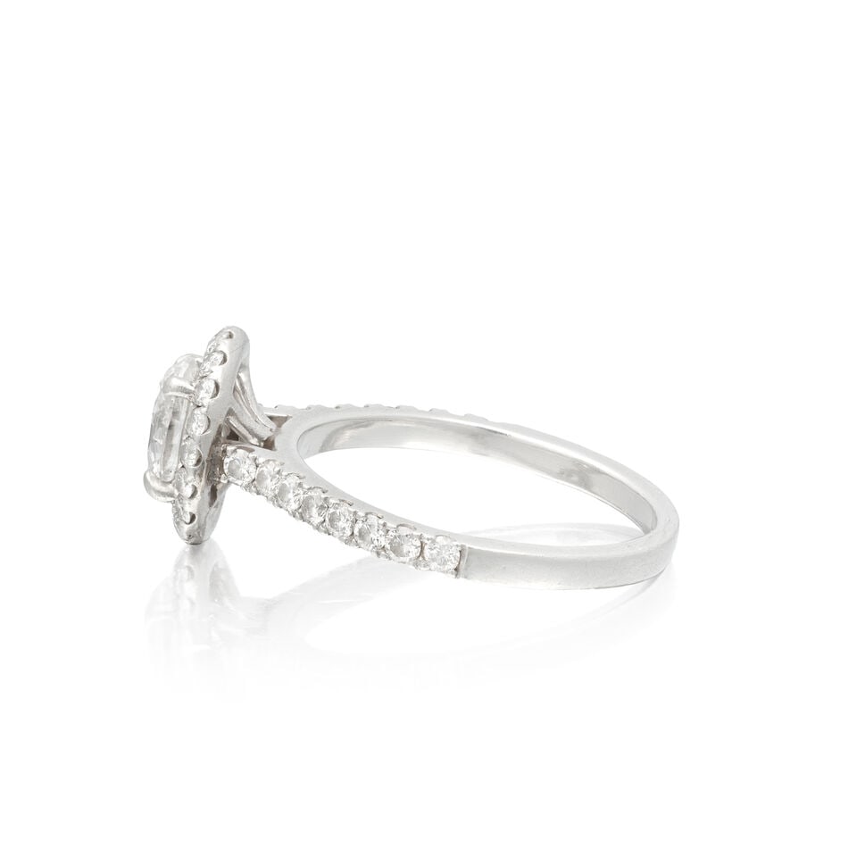 DIAMOND CLUSTER RING, 2017 - 3