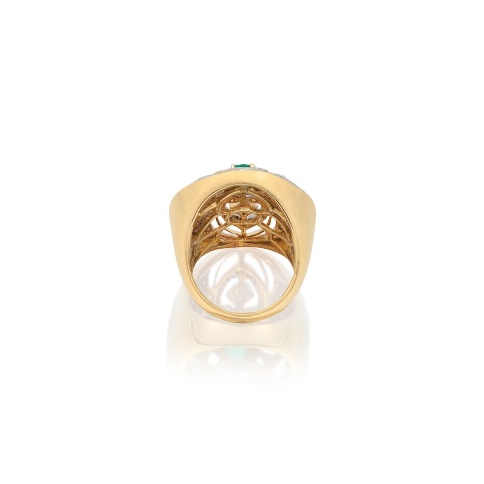 EMERALD AND DIAMOND DRESS RING - 2