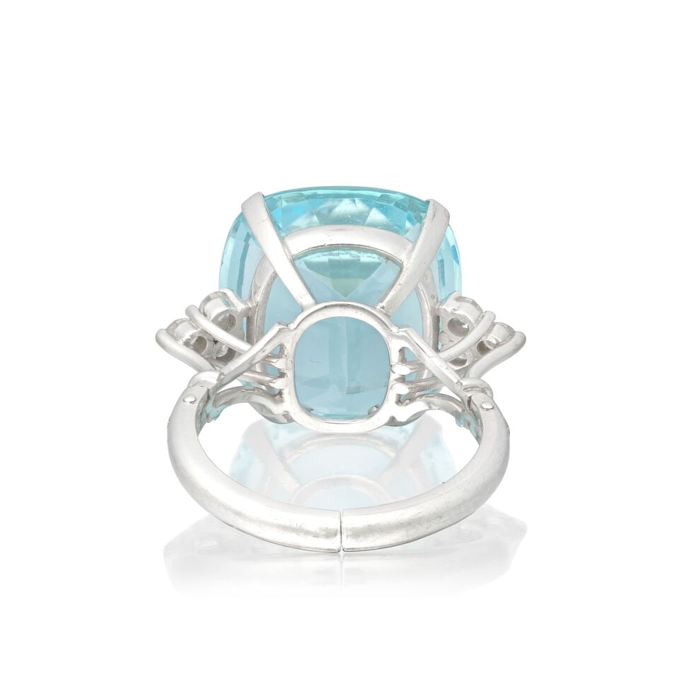 AQUAMARINE AND DIAMOND RING - 2