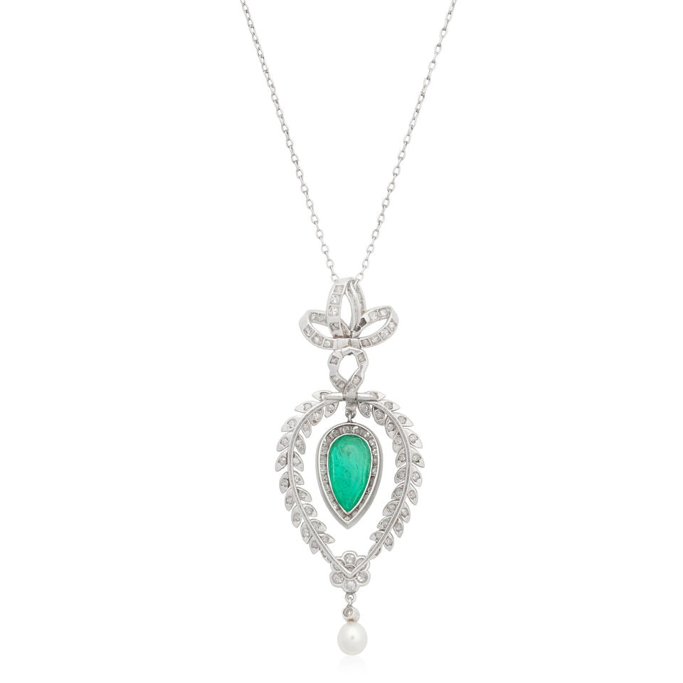 EMERALD, DIAMOND AND PEARL PENDANT/NECKLACE, CIRCA 1910 - 2