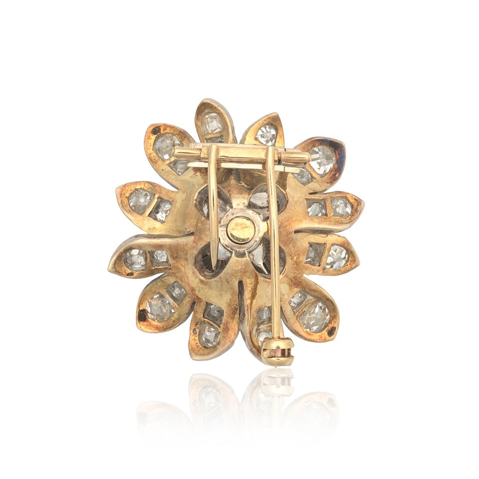 DIAMOND-SET FLOWER BROOCH - 2
