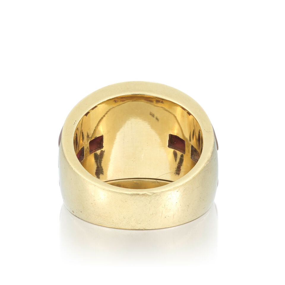 EMERALD, RUBY AND MOTHER-OF-PEARL RING - 2