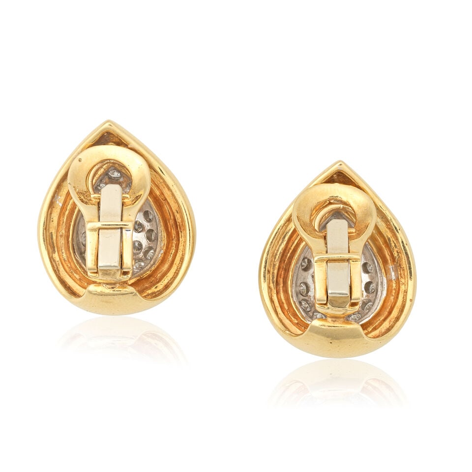DIAMOND-SET EARCLIPS - 2