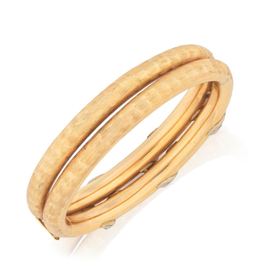 DIAMOND-SET TEXTURED BANGLE - 2
