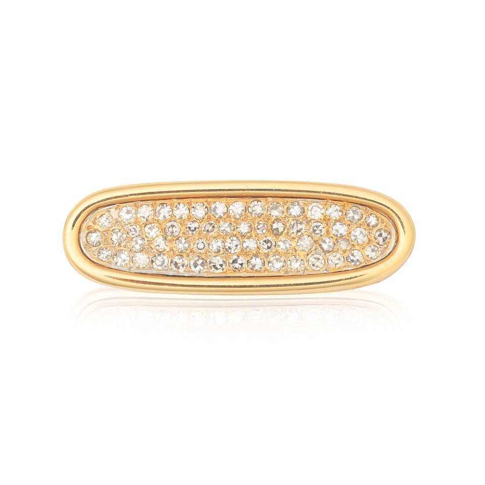 DIAMOND-SET PLAQUE BROOCH: DIAMOND-SET PLAQUE BROOCH Single-cut diamonds approx. 2.10cts total Length 4.0cm Weight approx. 10.0g Footnotes: Property from a Private Collection OVERALL CONDITION Some light surface wear to
