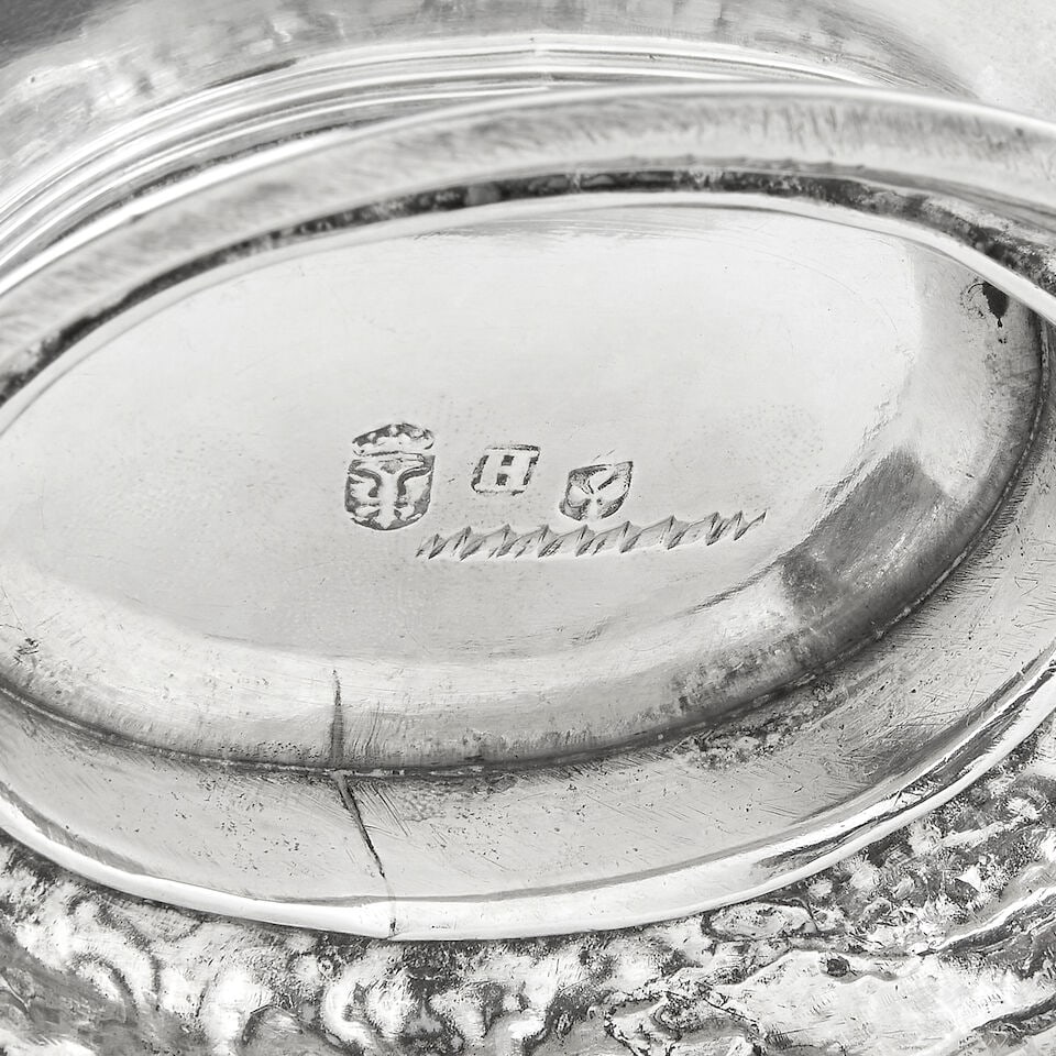 Bol à brandy en argent 800°/°°.A silver 800°/°° brandy bowl 1... - 2