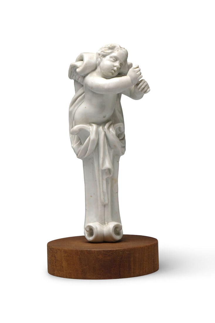 Support pour meuble en porcelaine de Doccia, vers 1750 A small Doccia furniture mount, circa 1750 (1 of 1)