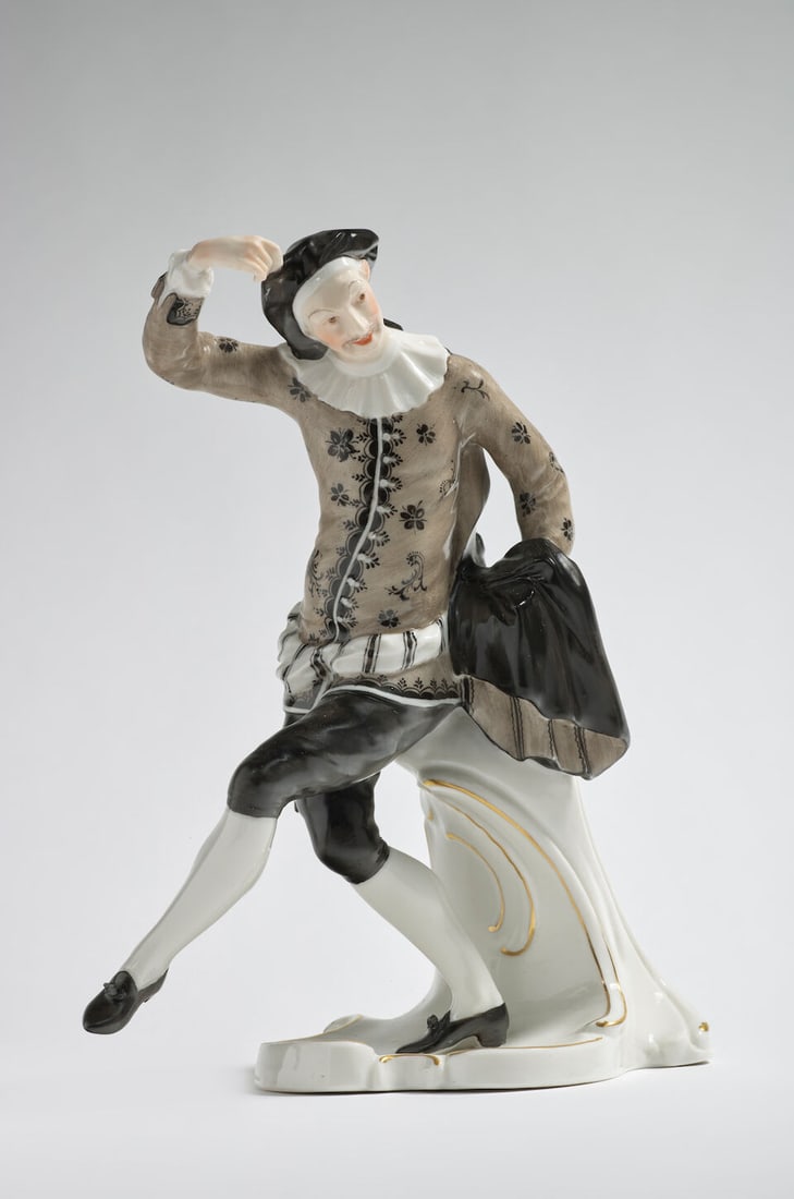 Suite de cinq personnages de la Commedia dell'Arte en porcelaine, Nymphenburg, XXe siècleFi... - 3